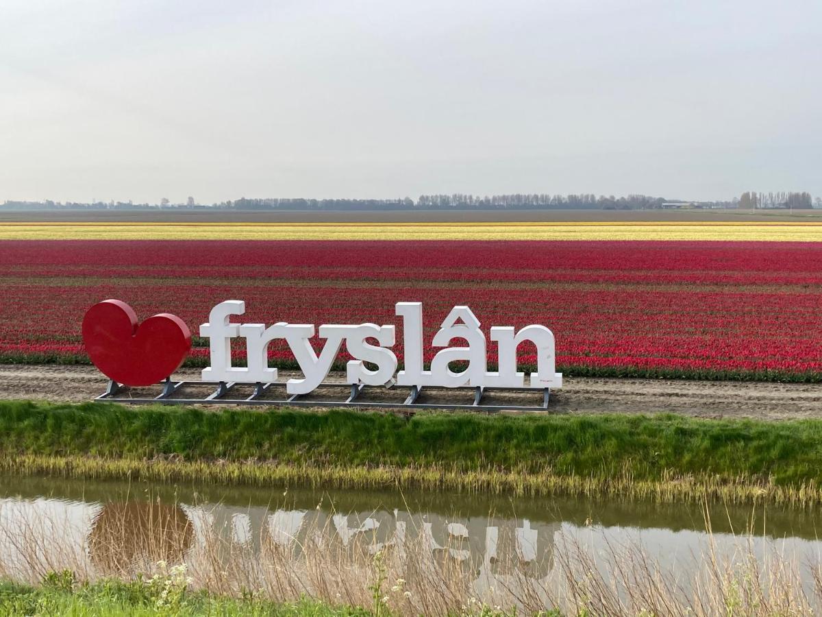 Vakantiehuis 'T Laaisterplakky Zonder Drempels Oude Bildtzijl Exteriör bild